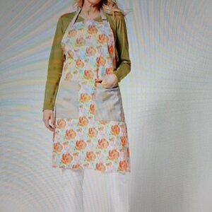 Sweet  Heritage Carla Hall Floral Apron